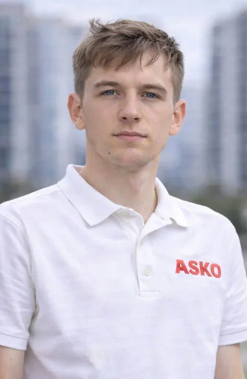 Никита Лунин